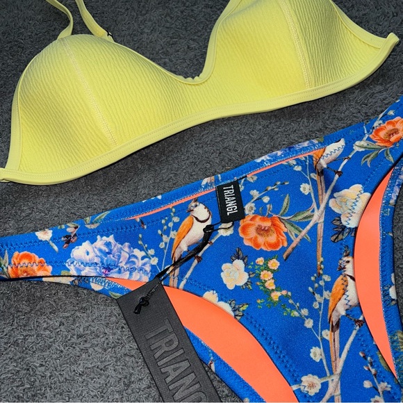 TRIANGL Bikini Set - Picture 3 of 11